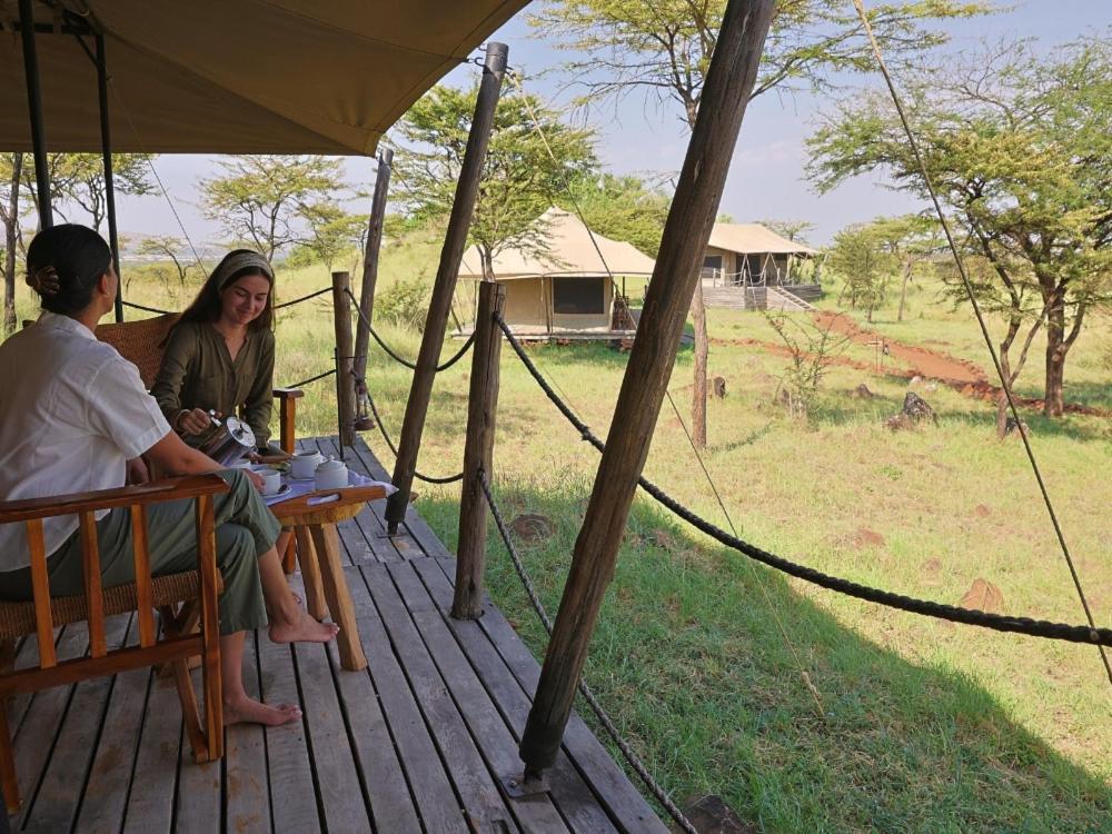 Serengeti Kifaru Tented Lodge Mugumu Zewnętrze zdjęcie