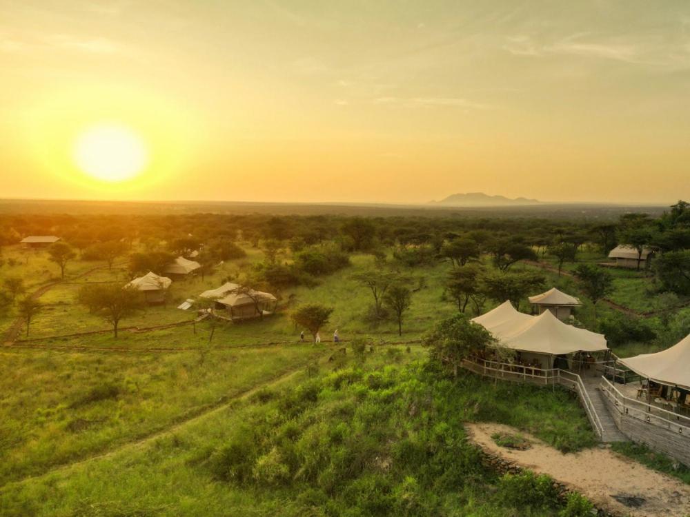 Serengeti Kifaru Tented Lodge Mugumu Zewnętrze zdjęcie